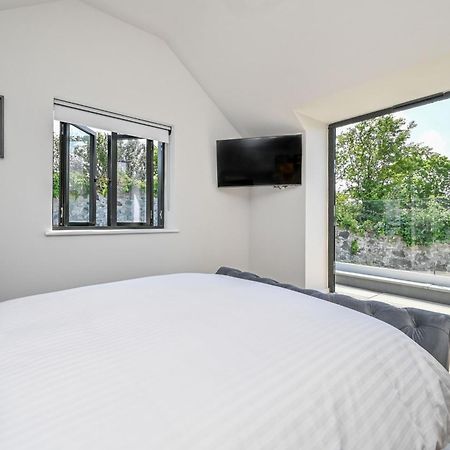 1 The Nest - Luxury Modern House Nr Beach & Bars With Sea Views & Free Parking Villa Charlestown  Eksteriør billede
