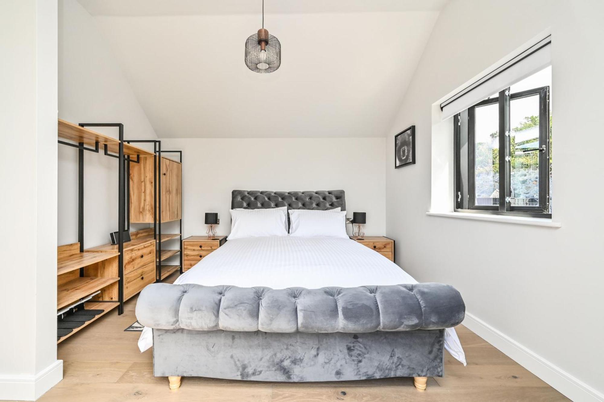 1 The Nest - Luxury Modern House Nr Beach & Bars With Sea Views & Free Parking Villa Charlestown  Eksteriør billede