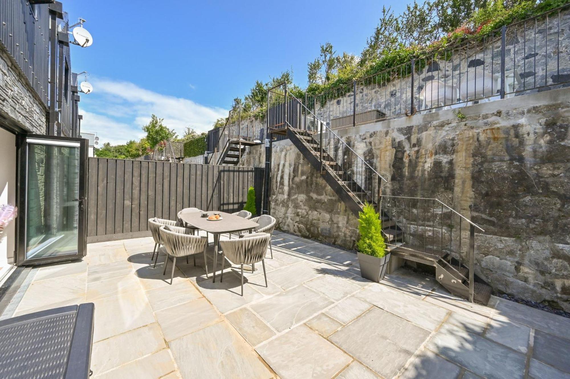 1 The Nest - Luxury Modern House Nr Beach & Bars With Sea Views & Free Parking Villa Charlestown  Eksteriør billede