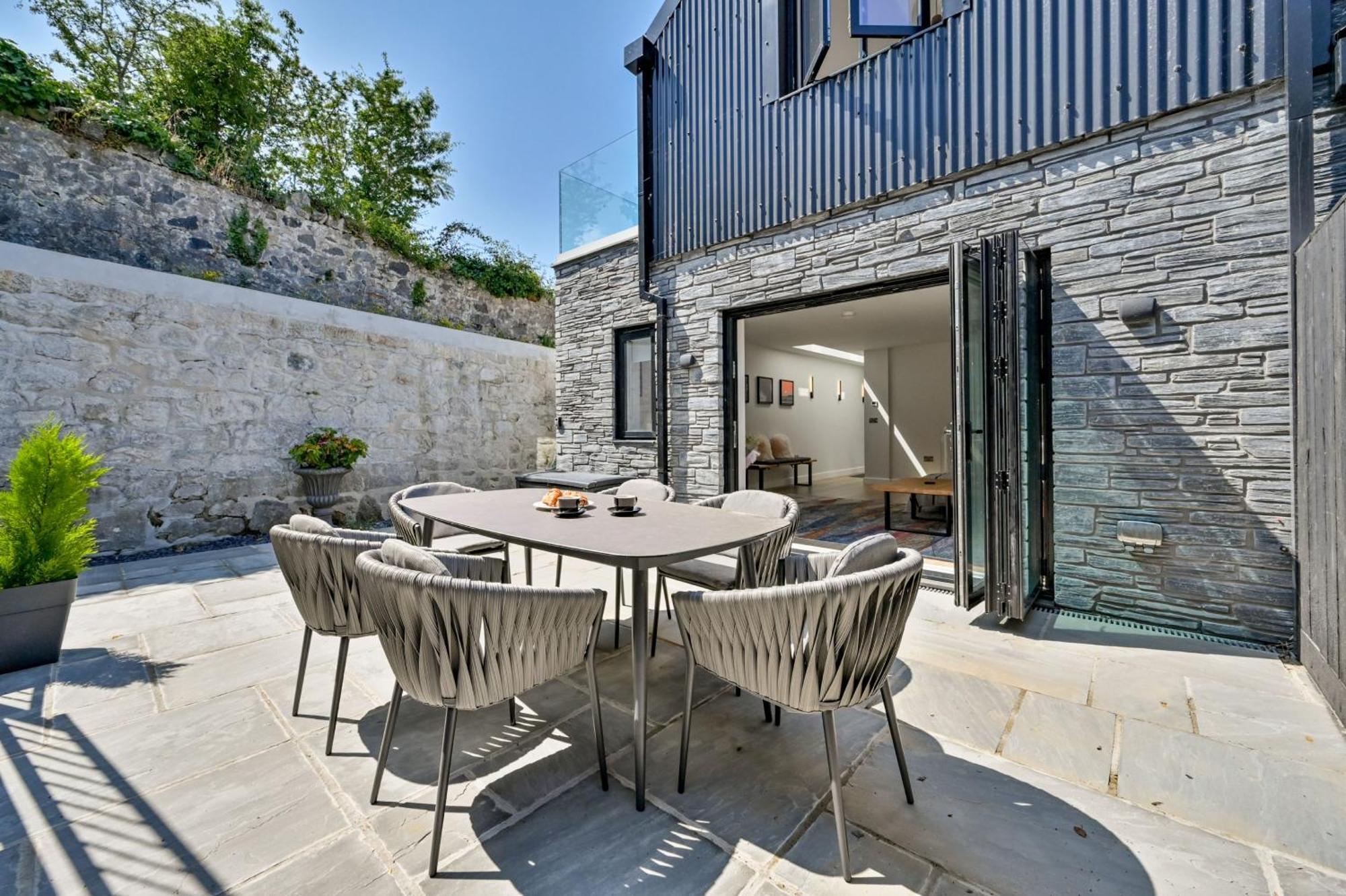 1 The Nest - Luxury Modern House Nr Beach & Bars With Sea Views & Free Parking Villa Charlestown  Eksteriør billede