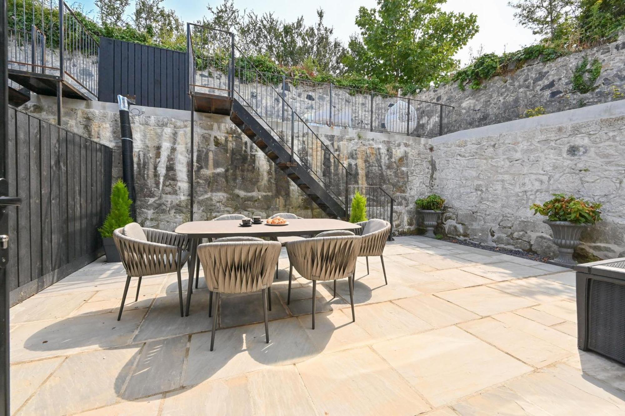 1 The Nest - Luxury Modern House Nr Beach & Bars With Sea Views & Free Parking Villa Charlestown  Eksteriør billede